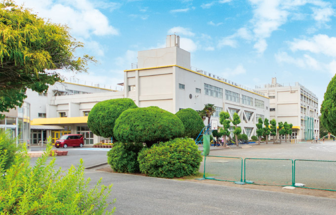 市立藤沢小学校